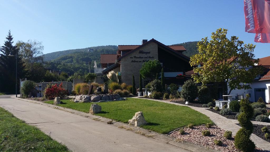 Weinhotel Kienle Burrweiler Exterior photo